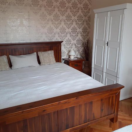 Domboldal Vendeghaz Appartement Noszvaj Buitenkant foto