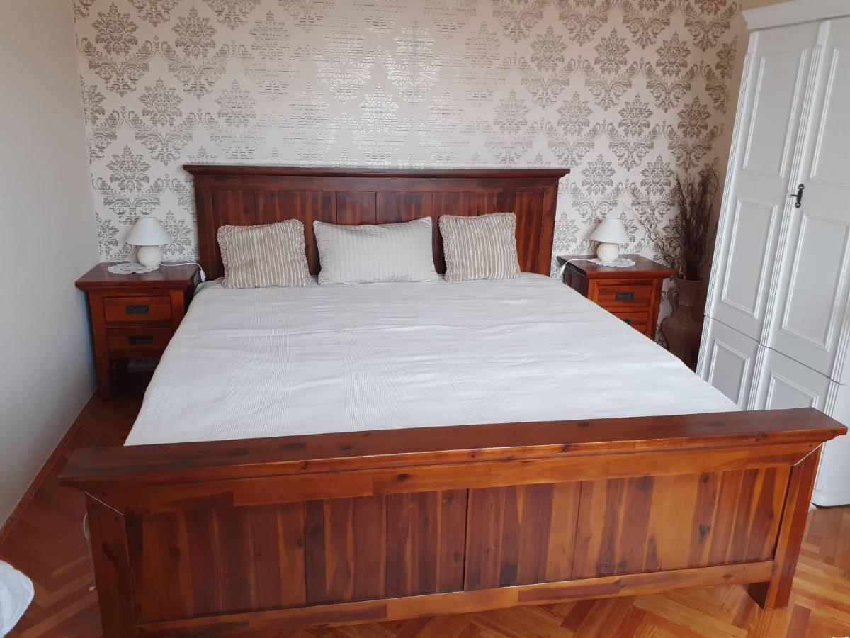 Domboldal Vendeghaz Appartement Noszvaj Buitenkant foto